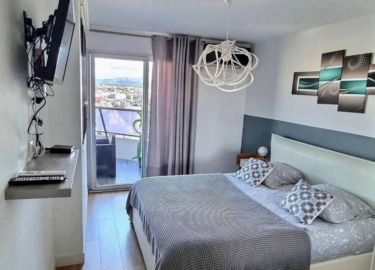 Appartement T2 Prado Chanot Plage מרסיי